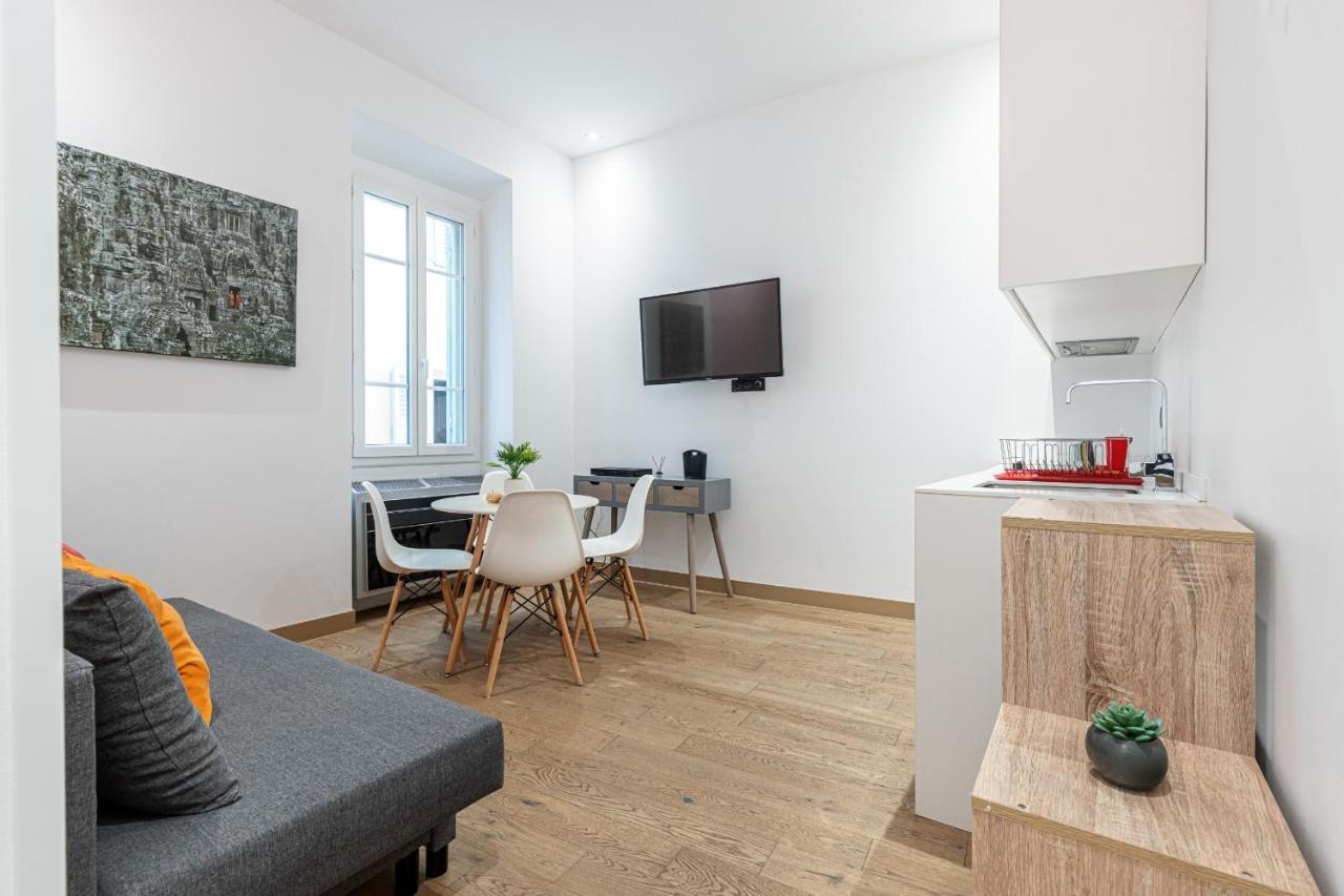 Garibaldi Square - Cozy 1 Bdr Old Town